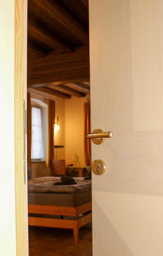 Schwarzes Haus Bed & Breakfast Ybbsitz ภายนอก รูปภาพ